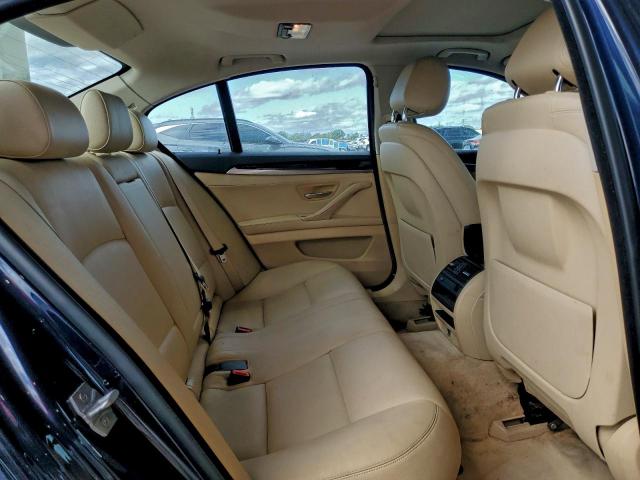 BMW 5 Series Xi Image 6