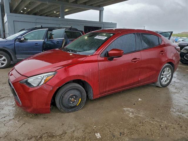  Salvage Toyota Yaris
