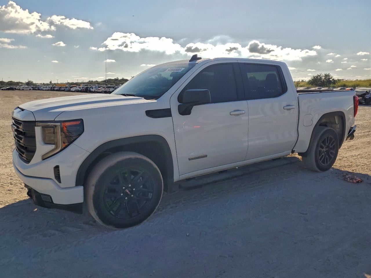 GMC Sierra C1500 Elevation Image 1
