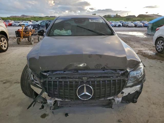 Mercedes-Benz E-Class 450 4matic Image 4