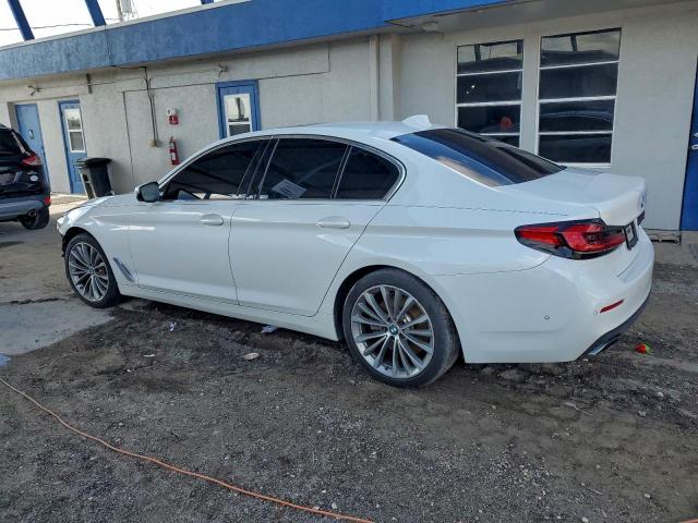 BMW 5 Series I Image 4