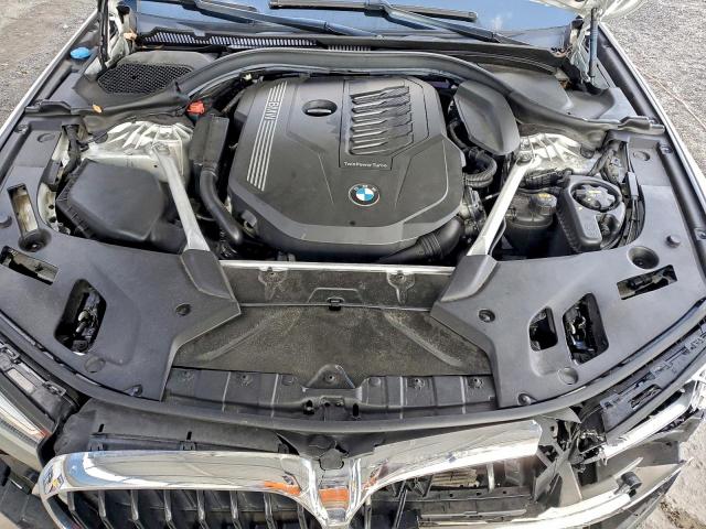 BMW 5 Series I Image 11