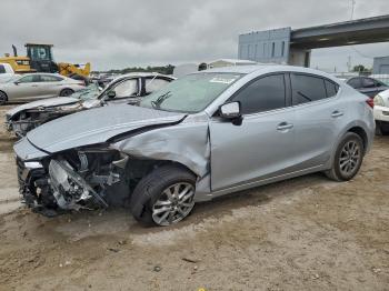  Salvage Mazda 3