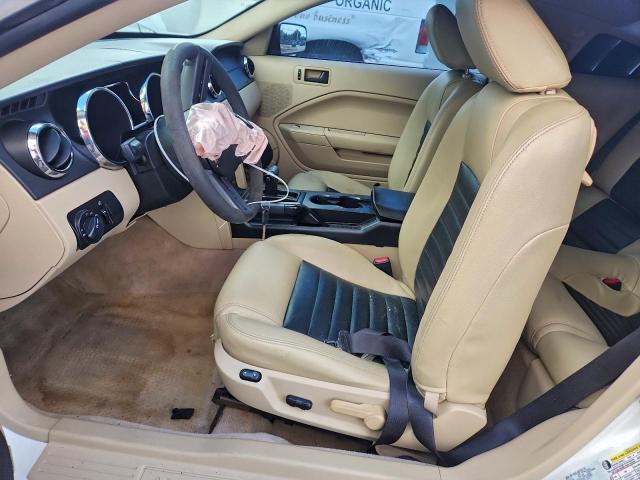 Ford Mustang Gt Image 7