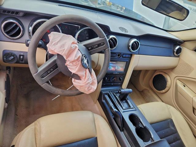 Ford Mustang Gt Image 5