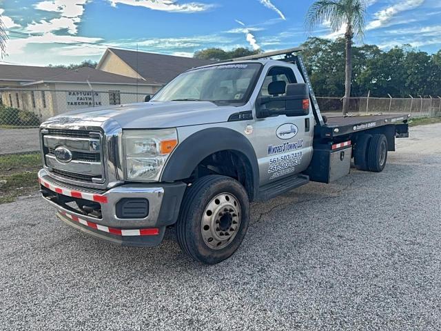 Ford F-550 Super Duty Image 3