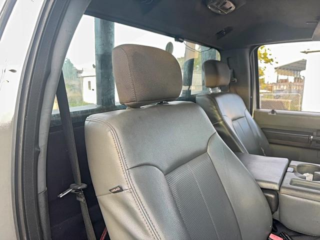 Ford F-550 Super Duty Image 11