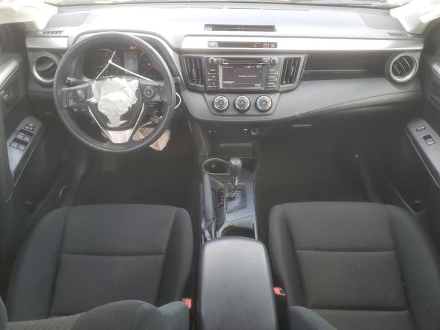 Toyota RAV4 Le Image 10