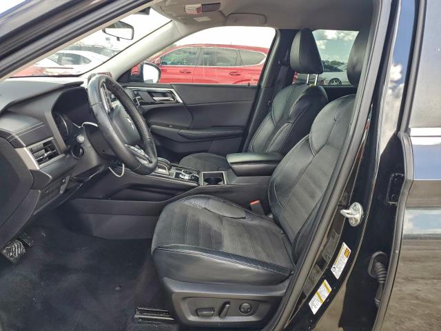 Mitsubishi Outlander Se Image 13