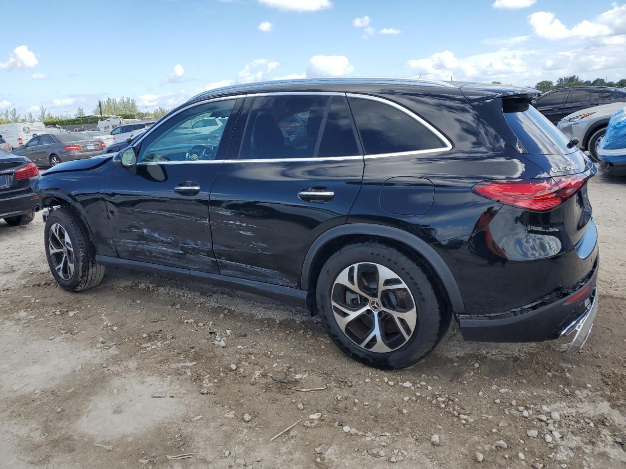 Mercedes-Benz GLC 350e Image 10