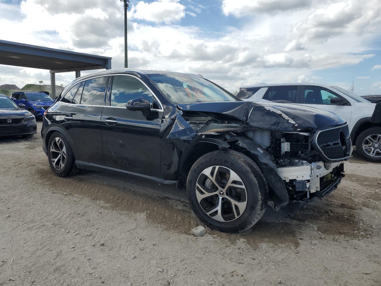 Mercedes-Benz GLC 350e Image 11