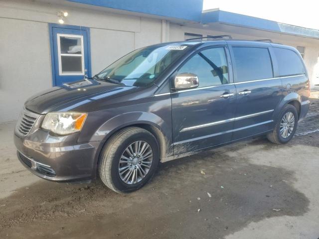  Salvage Chrysler Minivan