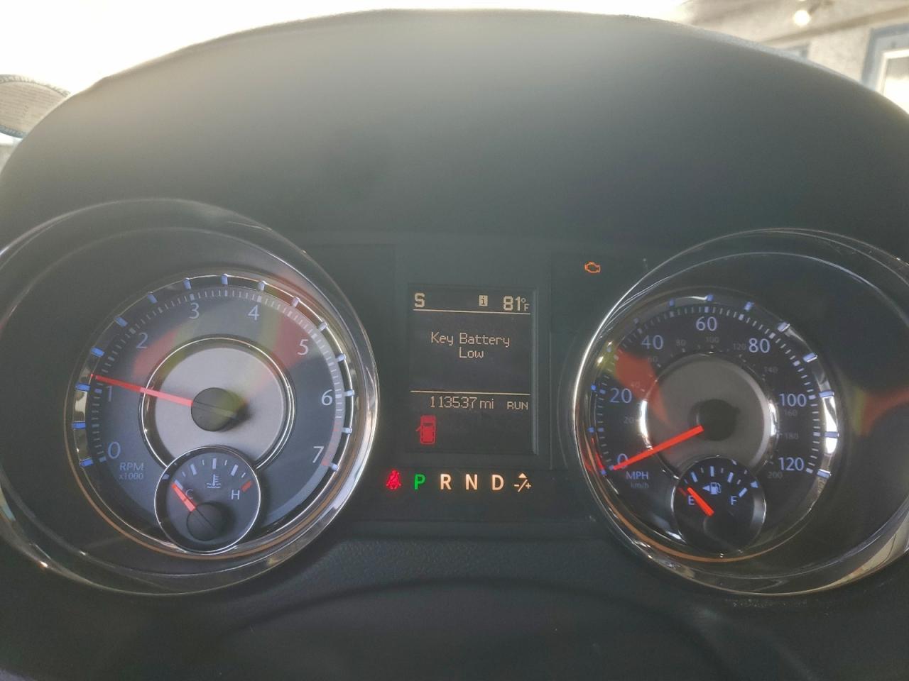 Chrysler Minivan Touring L Image 9