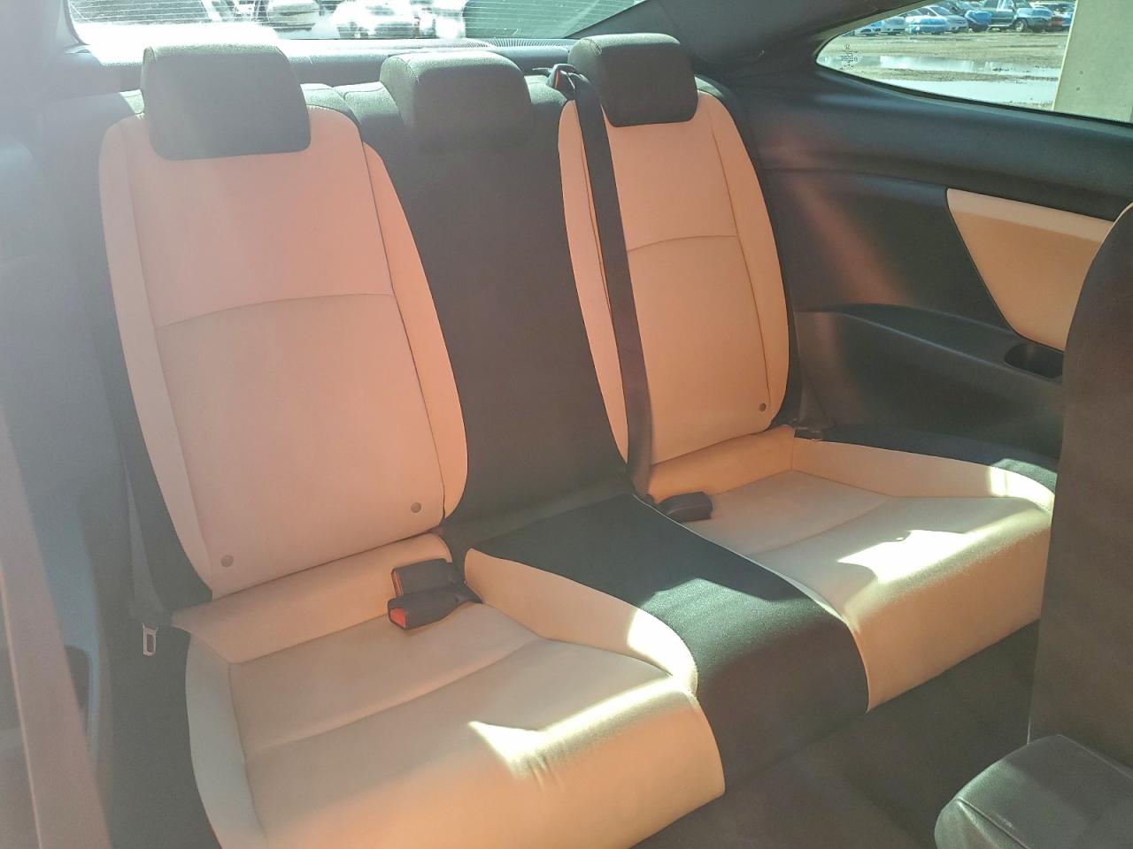 Honda Civic Lx Image 10