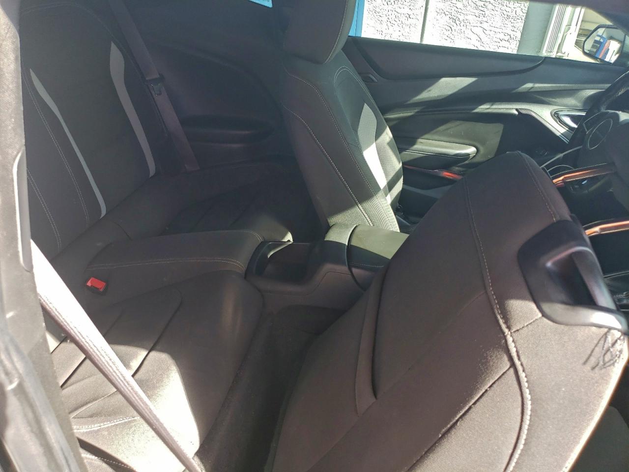 Chevrolet Camaro Lt Image 6