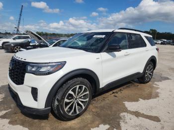  Salvage Ford Explorer