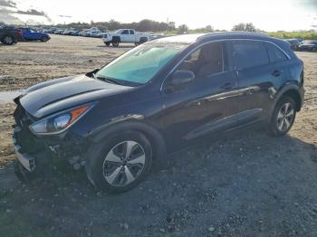  Salvage Kia Niro