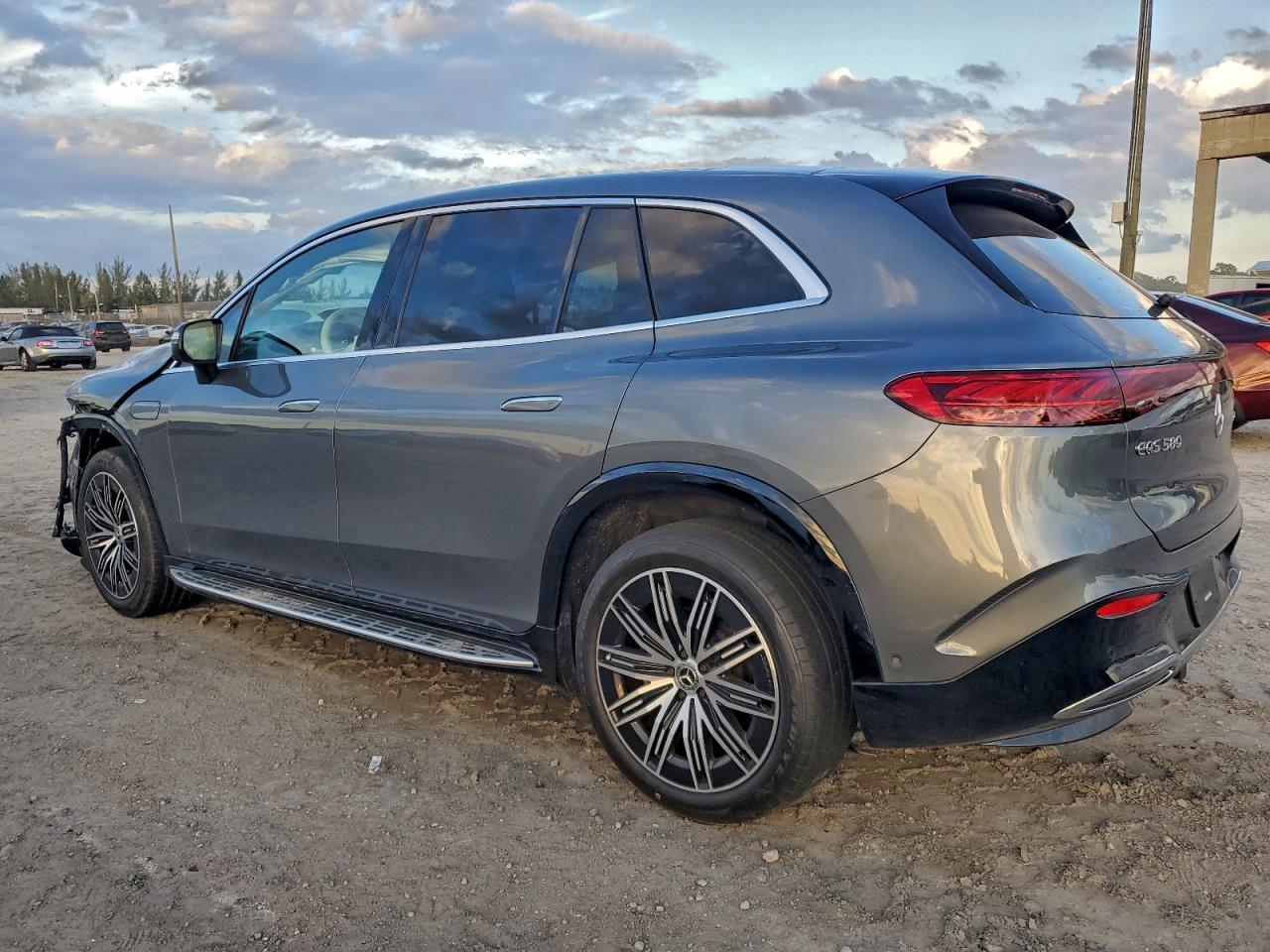 Mercedes-Benz EQS 580 4matic Image 8