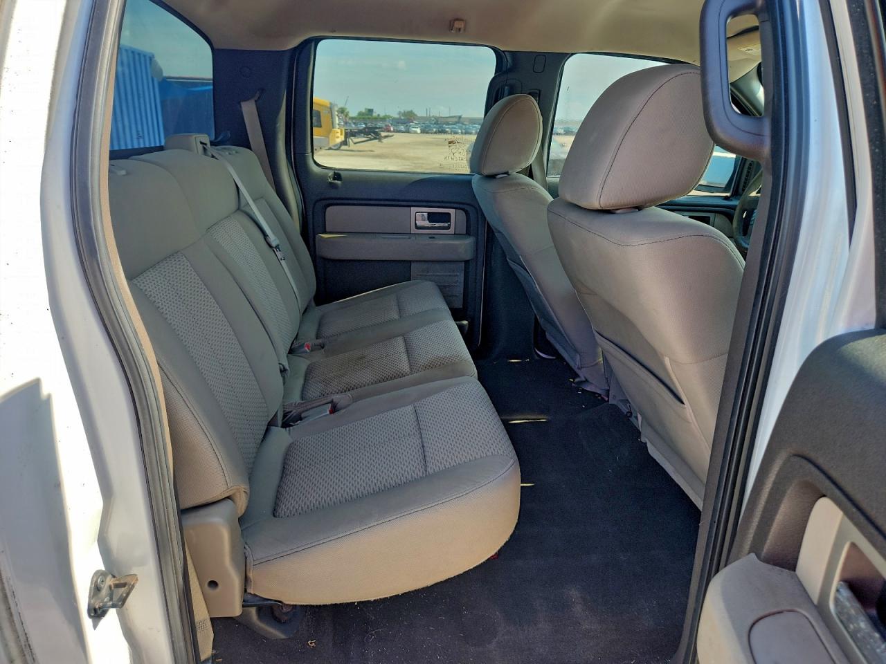 Ford F-150 Supercrew Image 9