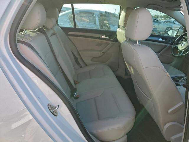 Volkswagen Golf S Image 3