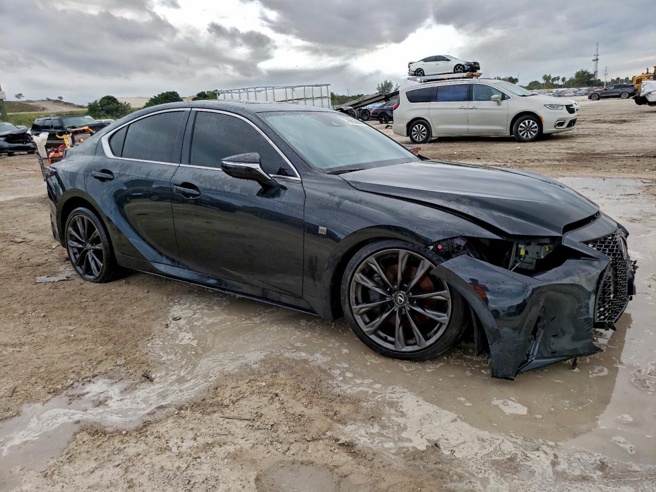 Lexus Is 350 F Sport Design Image 11