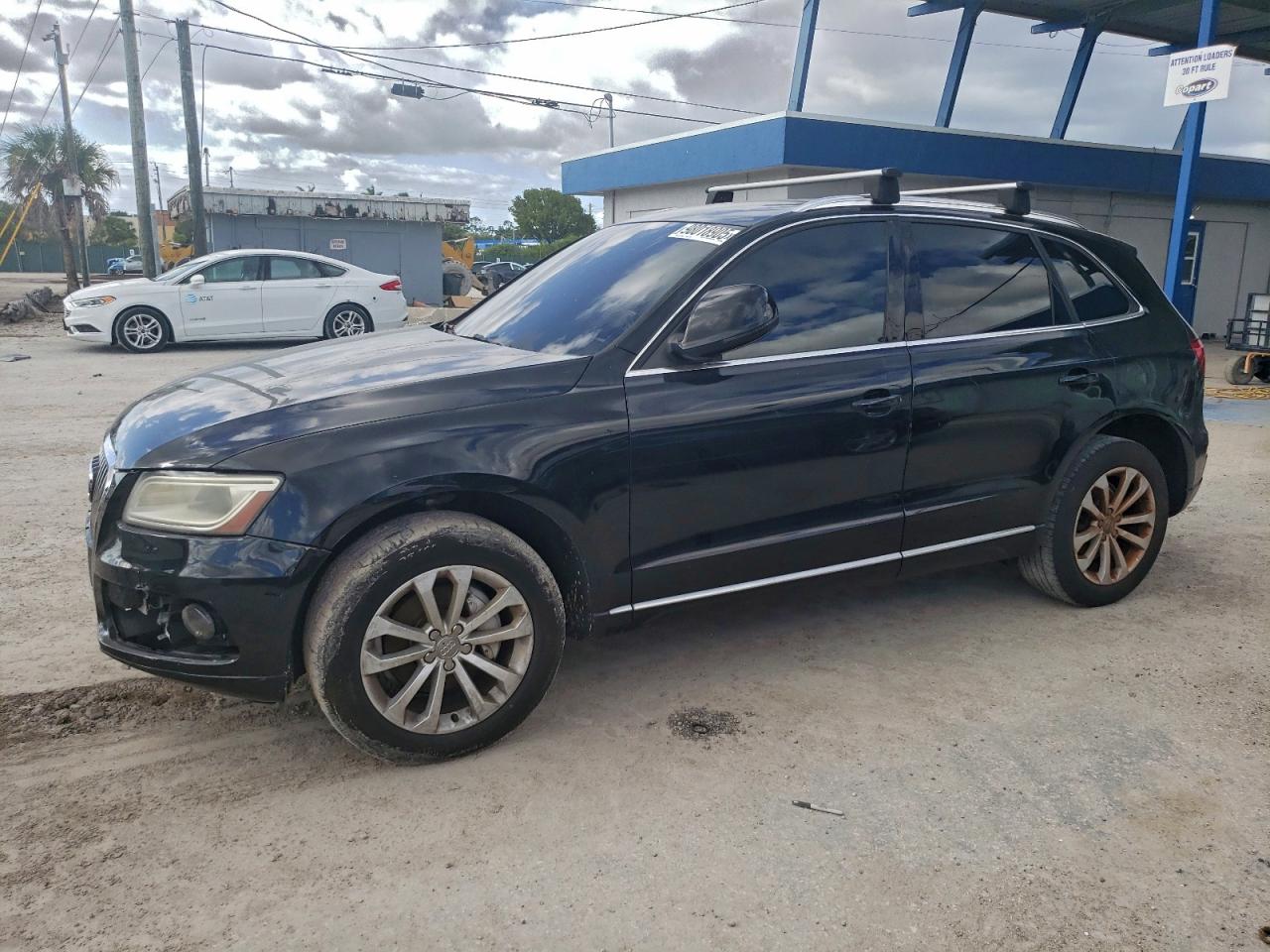 Audi Q5 Premium Image 1