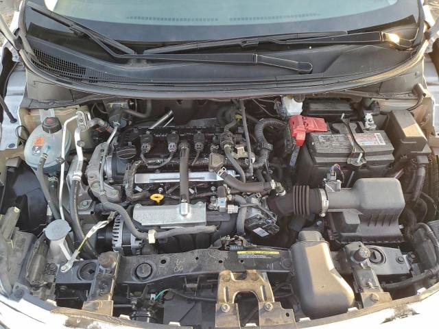 Nissan Versa S Image 9