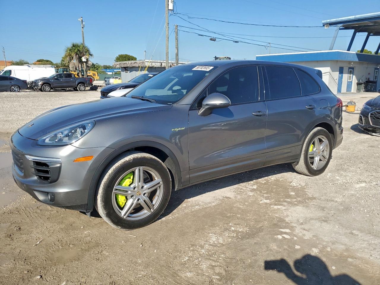 Porsche Cayenne Se Hybrid Image 1