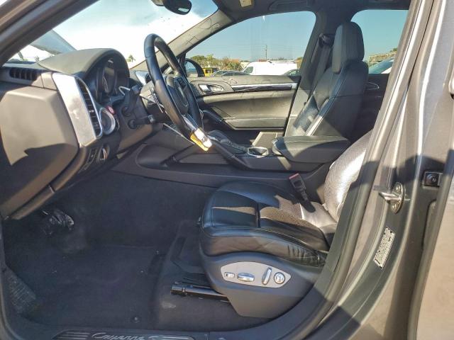 Porsche Cayenne Se Hybrid Image 6