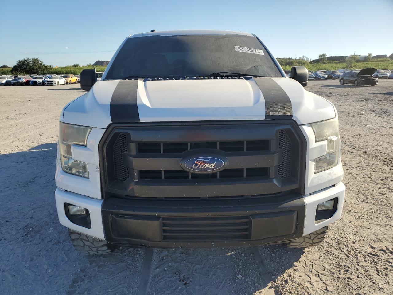 Ford F-150 Supercrew Image 10