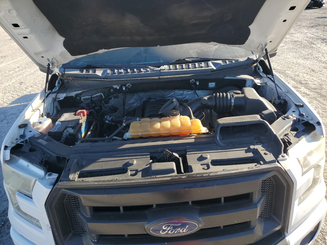 Ford F-150 Supercrew Image 3