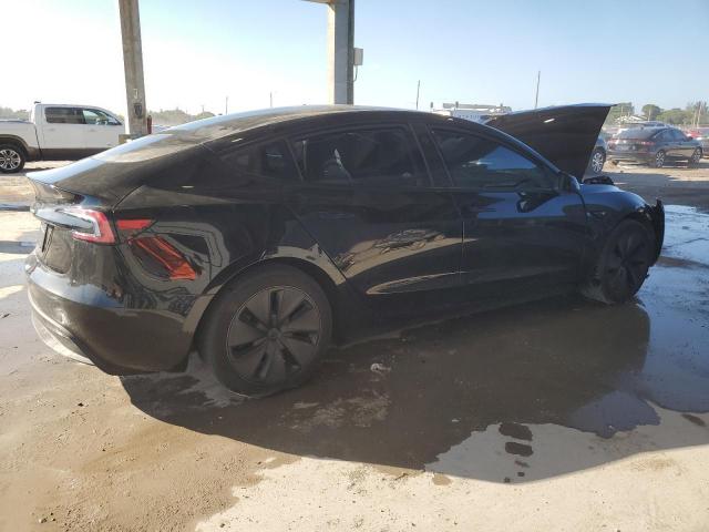 Tesla Model 3 Image 2