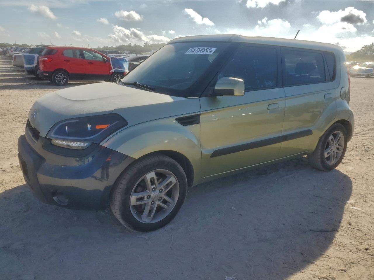 Kia Soul + Image 1