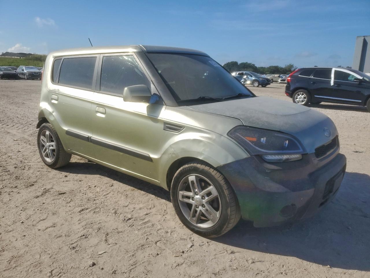 Kia Soul + Image 3