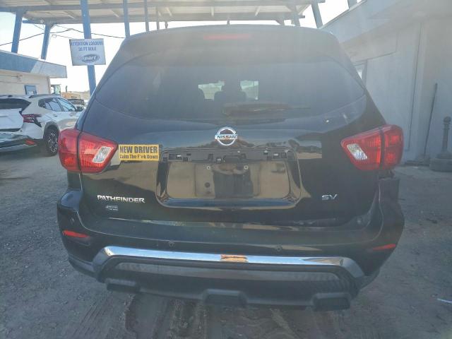 Nissan Pathfinder S Image 6