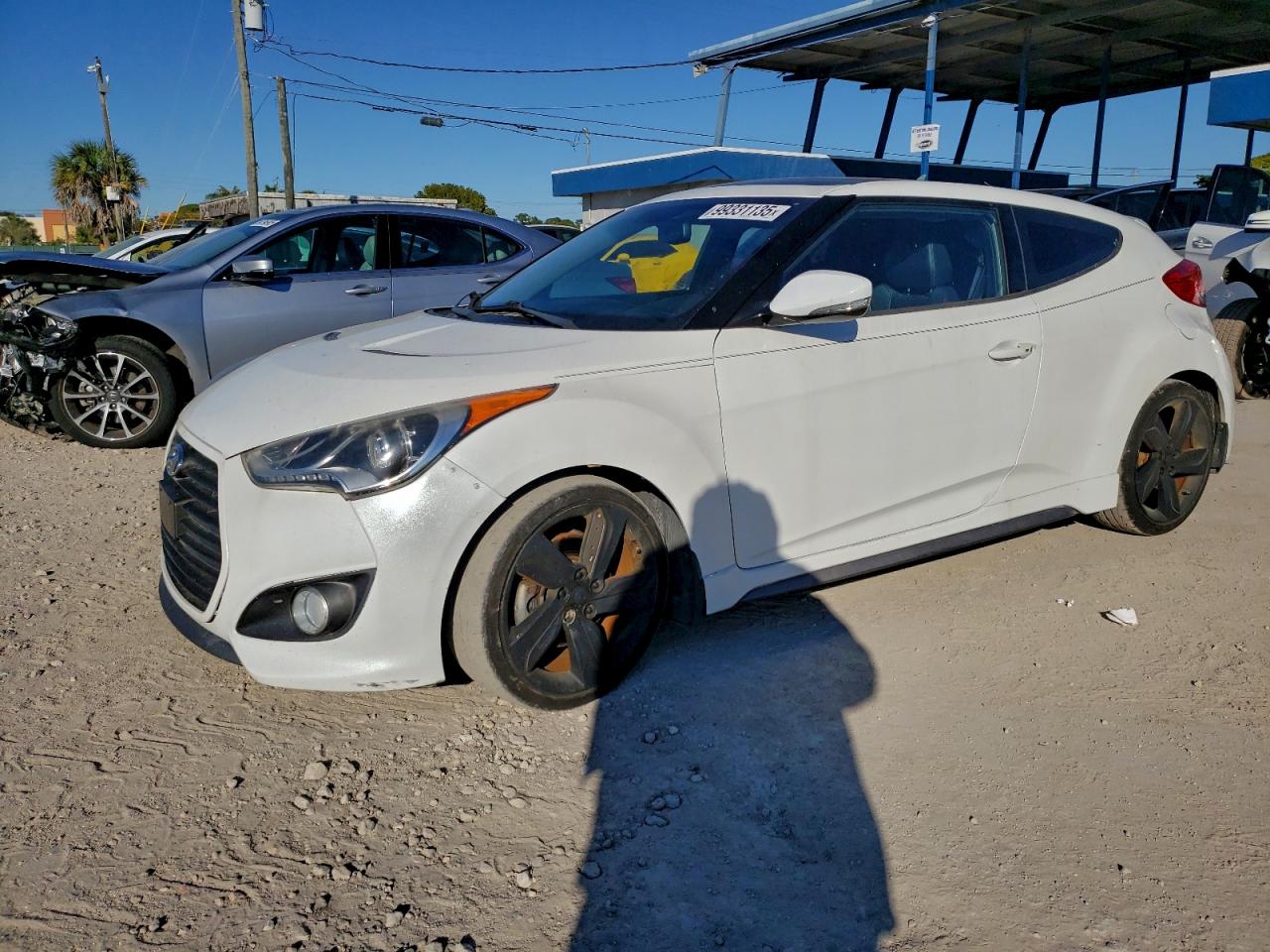 Hyundai VELOSTER Turbo Image 1