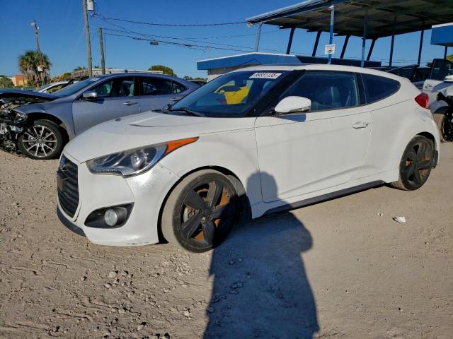  Salvage Hyundai VELOSTER