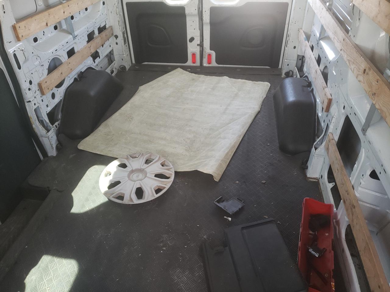 Ford Transit T-250 Image 13