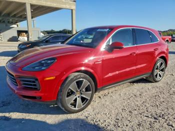  Salvage Porsche Cayenne