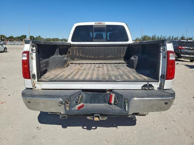 Ford F-350 Super Duty Image 2