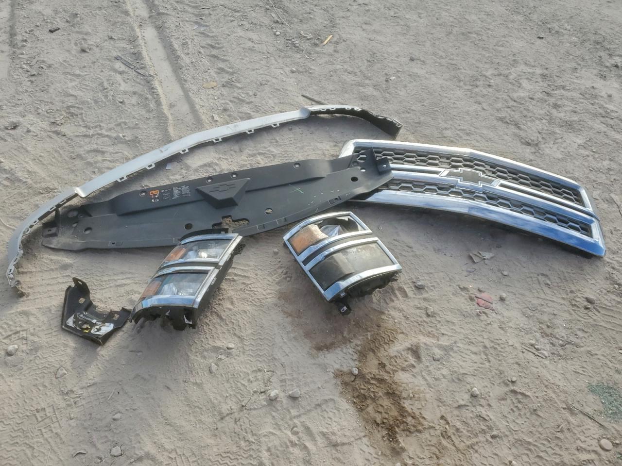 Chevrolet Silverado C1500 Lt Image 8