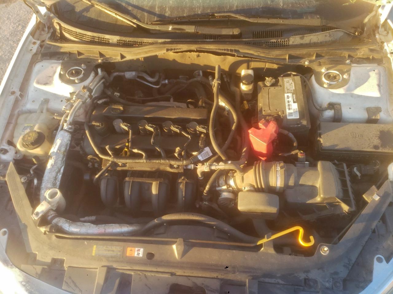 Ford Fusion S Image 7