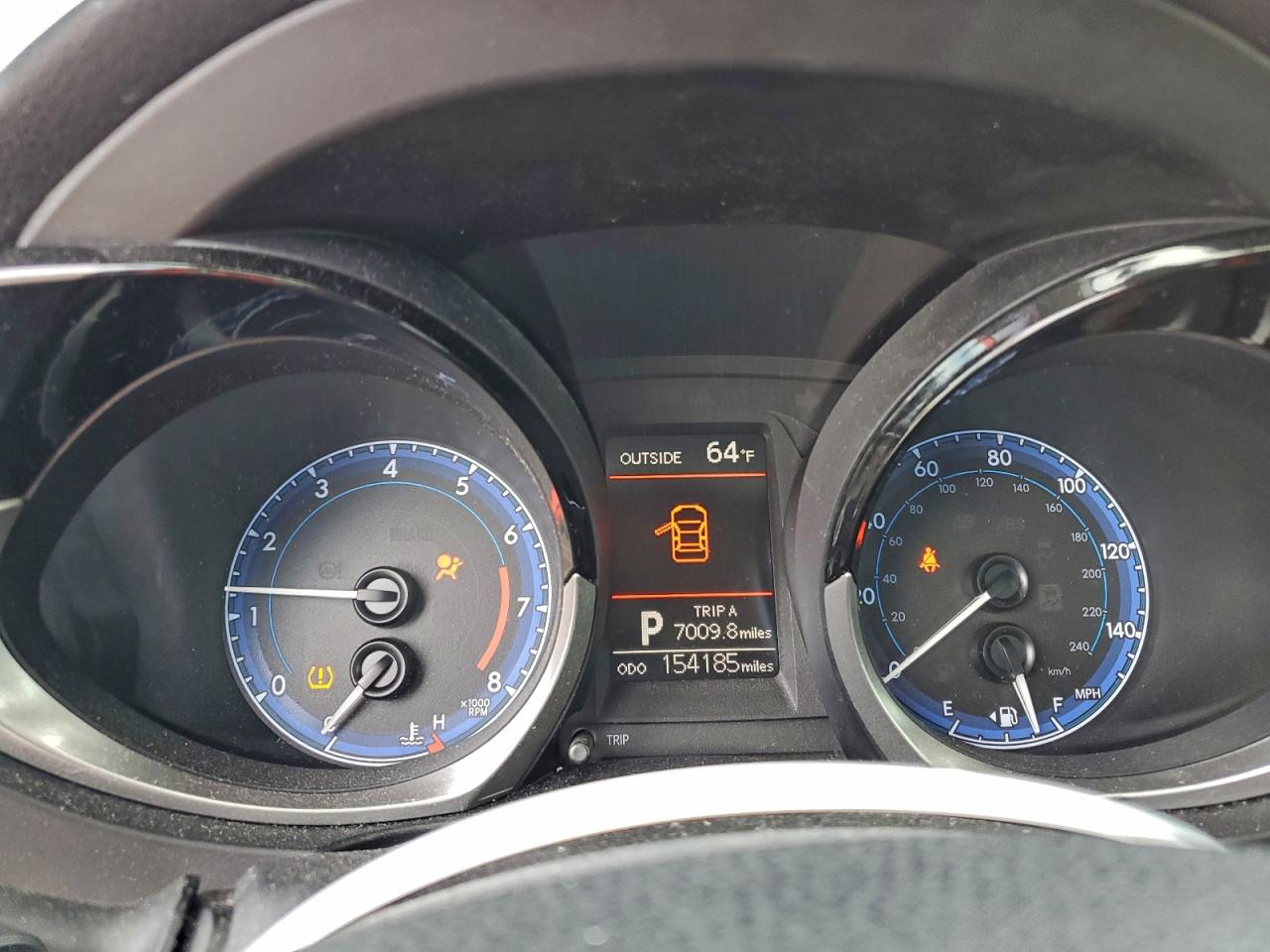 Toyota Corolla L Image 10