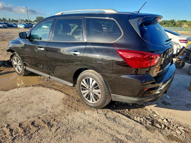 Nissan Pathfinder S Image 2