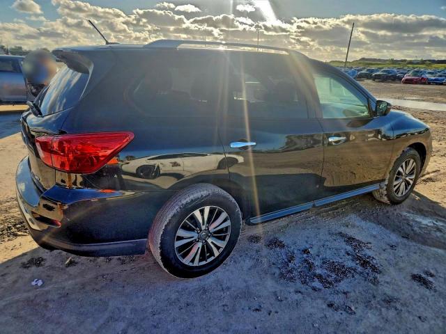 Nissan Pathfinder S Image 9