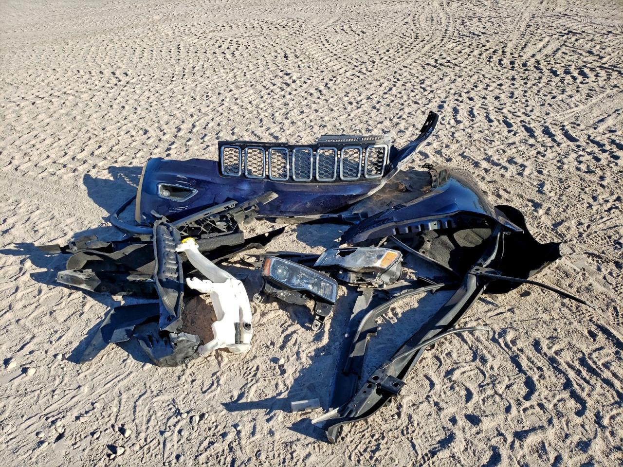 Jeep Grand Cherokee Limited Image 12