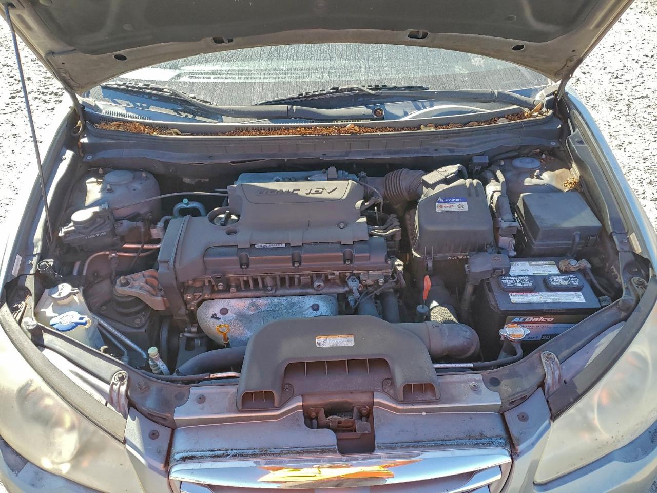 Hyundai ELANTRA Blue Image 8