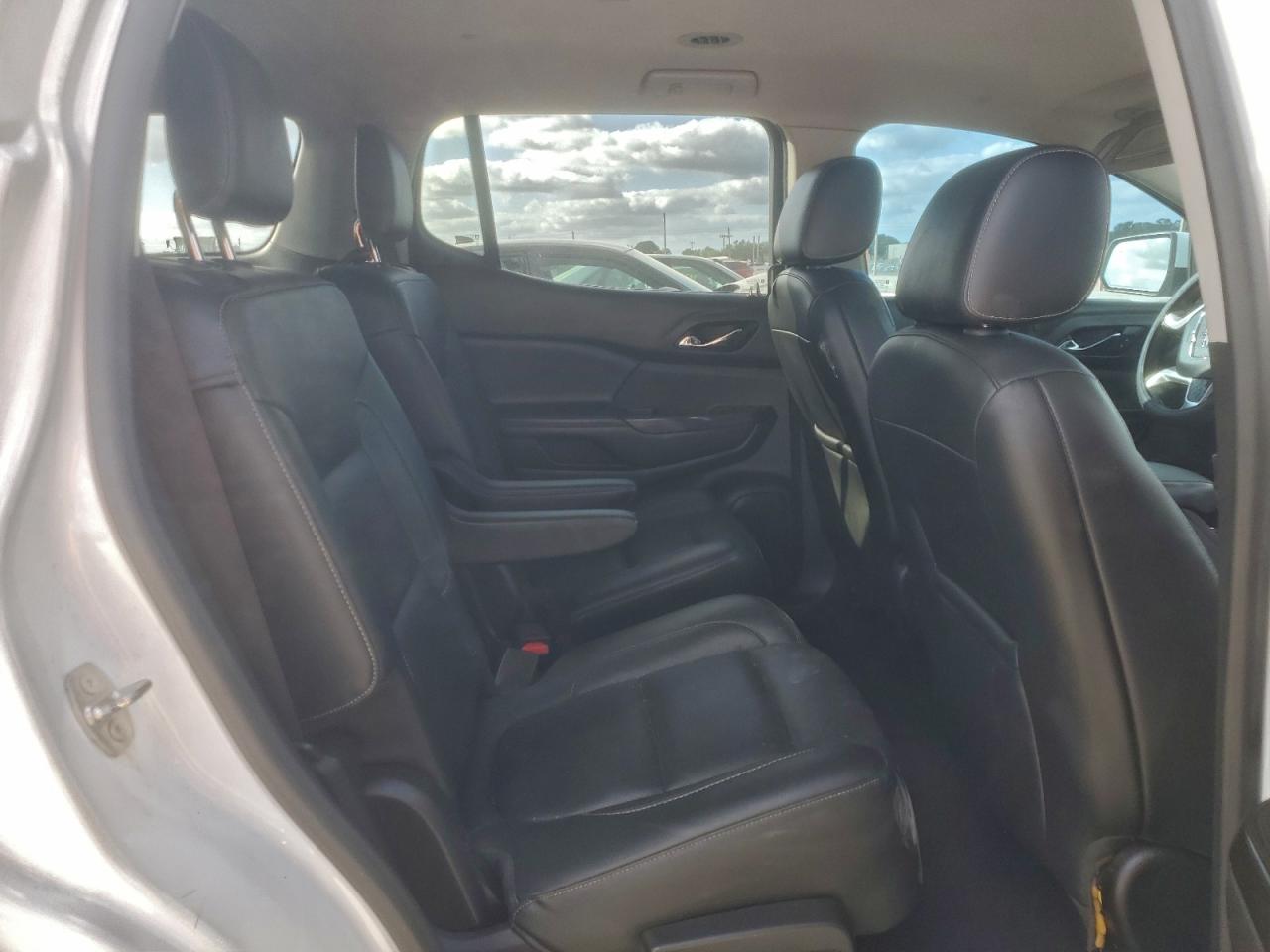 GMC Acadia Slt-1 Image 9