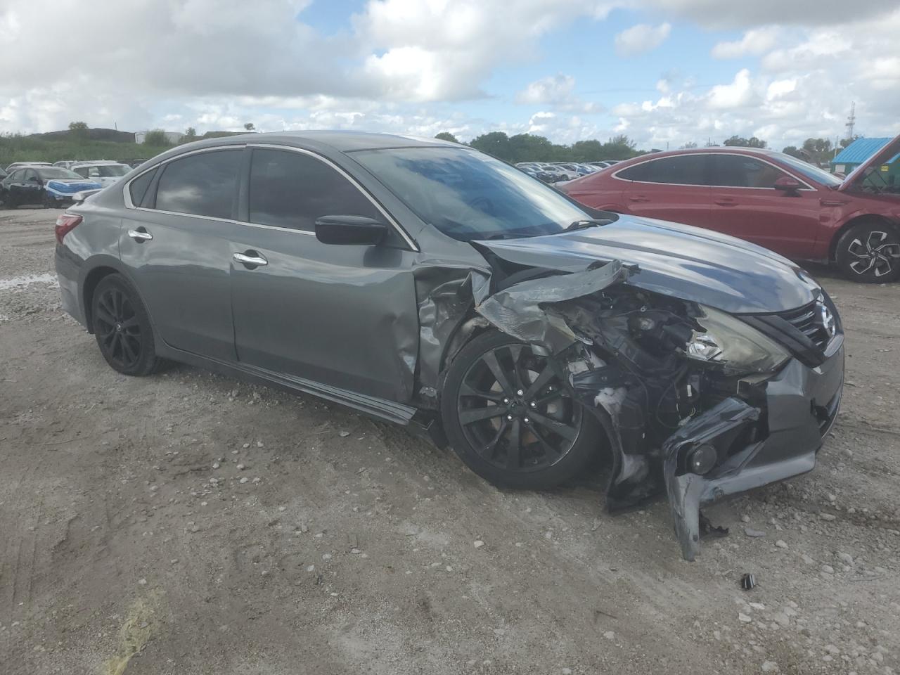 Nissan Altima 2.5 Image 9