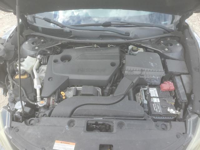 Nissan Altima 2.5 Image 10